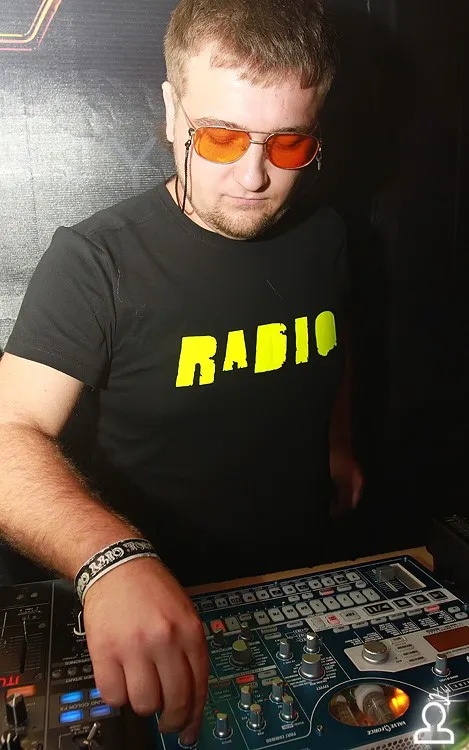TDT / FLASHBACK RADIO