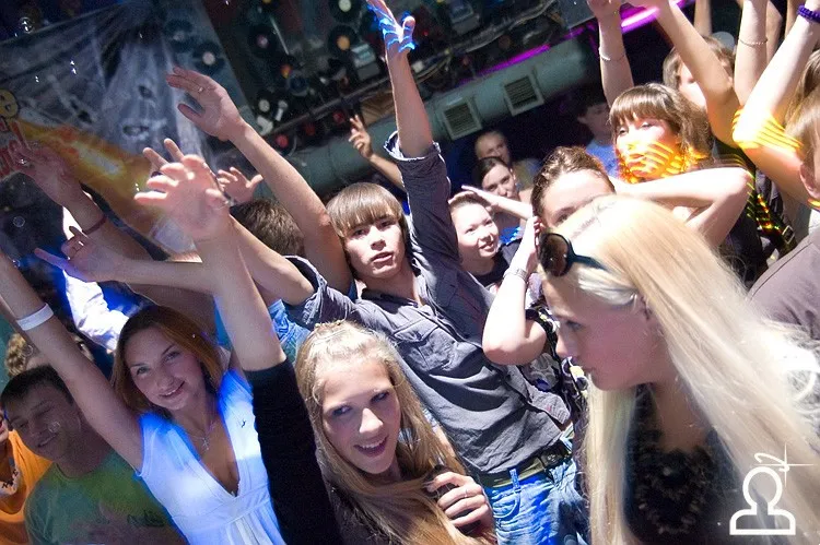 TOUR DE TRANCE: Dj Ronski Speed