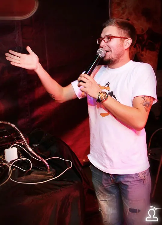 МИСС ПОПА ГОДА 2009 / DJ YORK