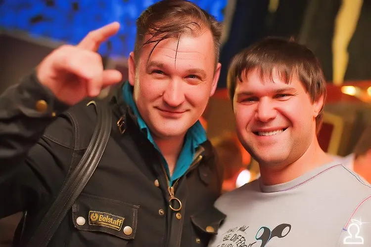 НА ИБИЦУ