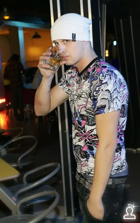 LUXURY PEOPLE / DJ Nejtrino