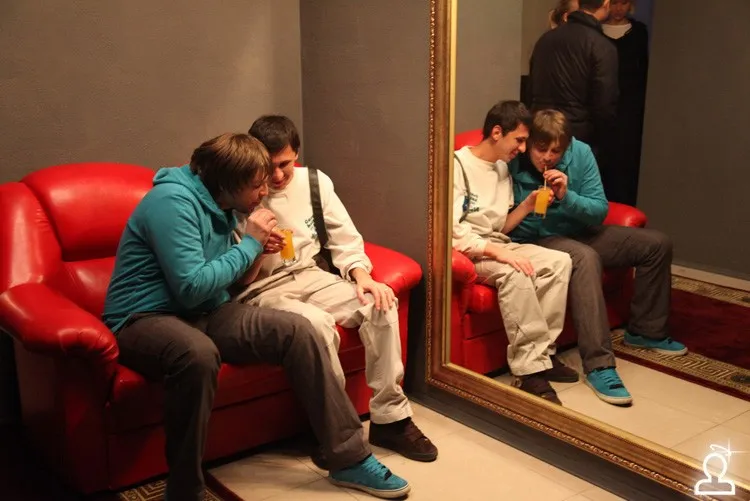 Лунайт & lookatme presents: Kolya, ti ne s toy zhivesh!!!