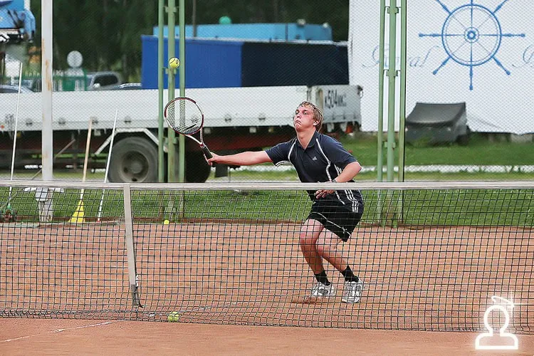 DOЖDЬ