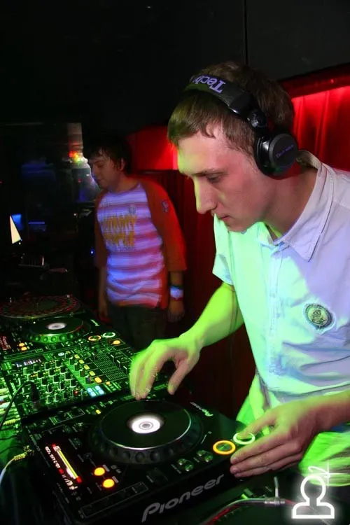 Achtung Party @ 4rooms