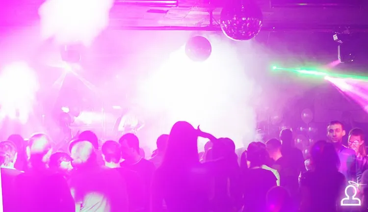Happy Birthday club 8 years old / Dj Chriss Ortega