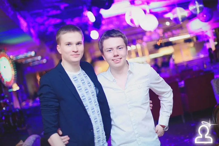 Dj Zharov