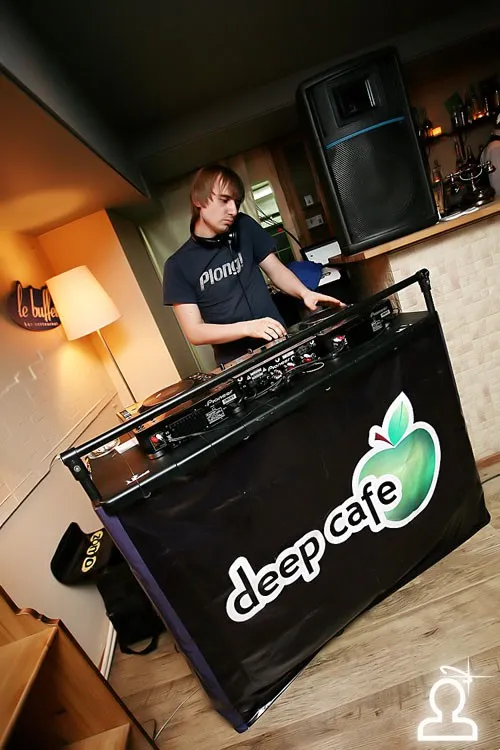 Dj ROB WILDER
