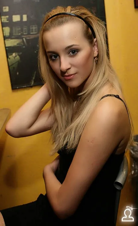 DJ CROSS