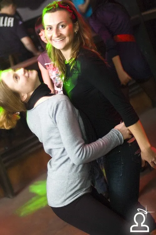 Dj She