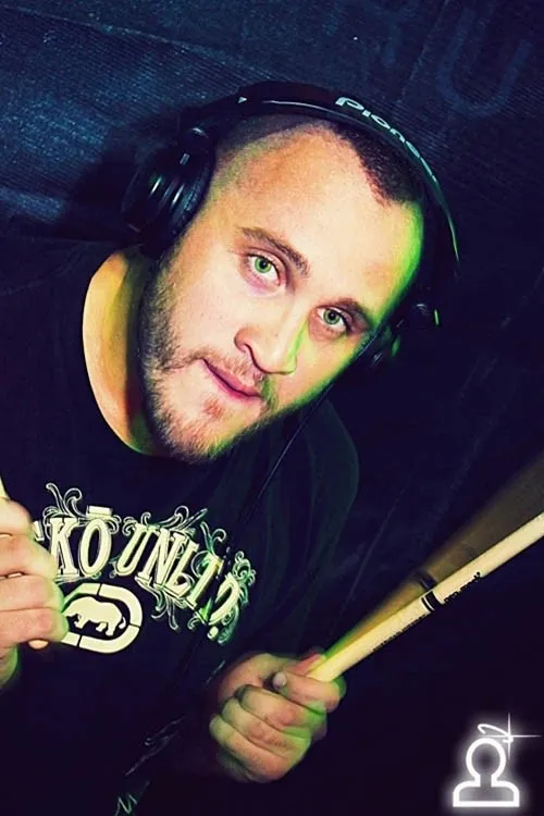 NOIZE MC