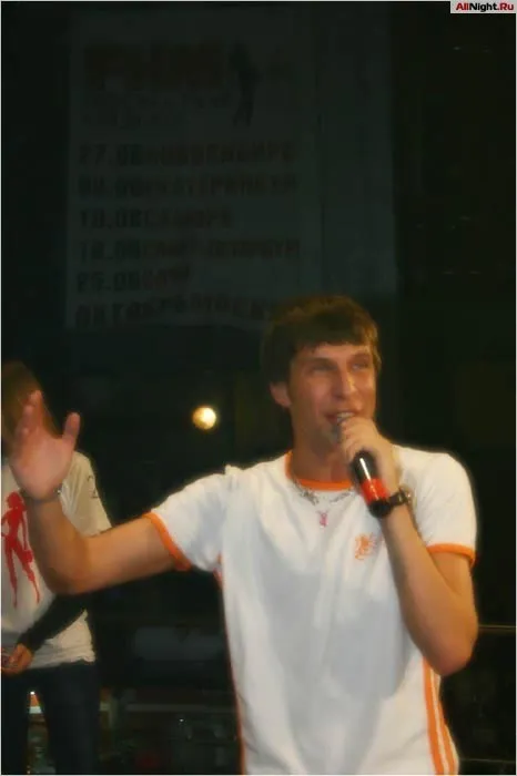 DJ Housekeeper (Zeppelin) & Monica Electronica (Голландия)