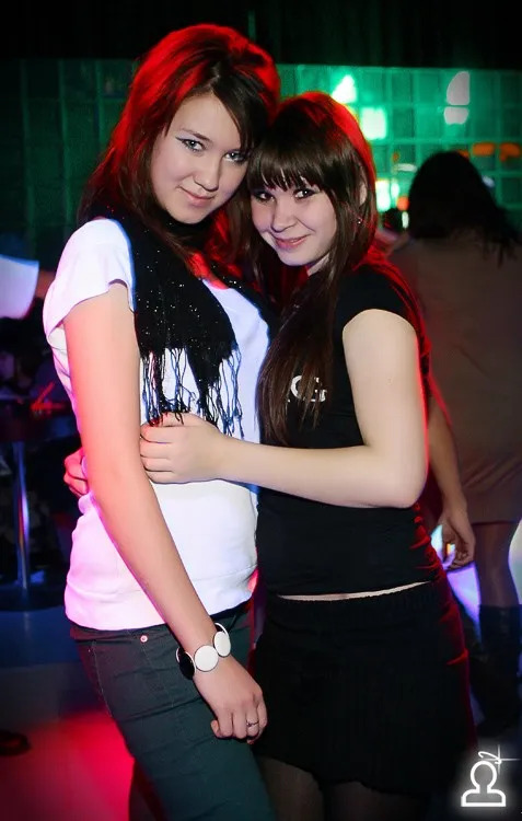 FIFA WORLD CUP PARTY: RUSSIA-SLOVENIA