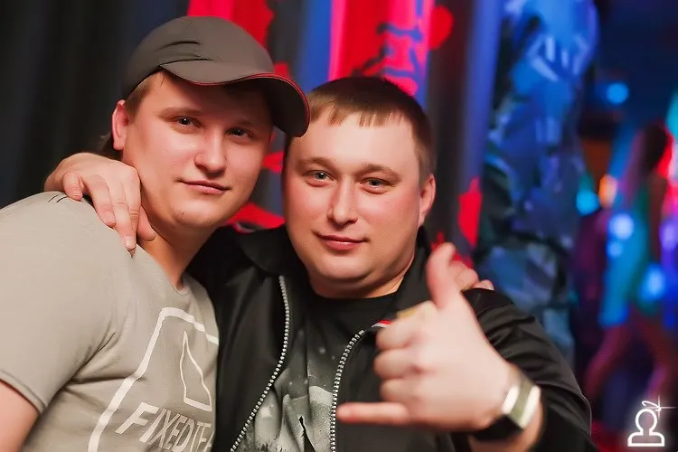 Где же эти 12 стульев