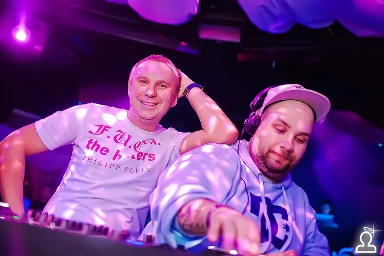 Весенний Weekend