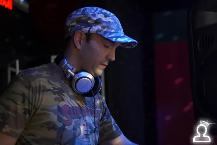 Global Deejays