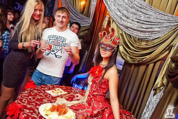Luxury night