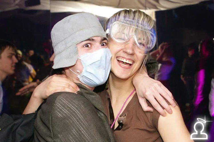 FrozenBass Connection