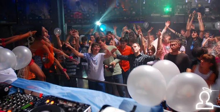 Tour De Trance
