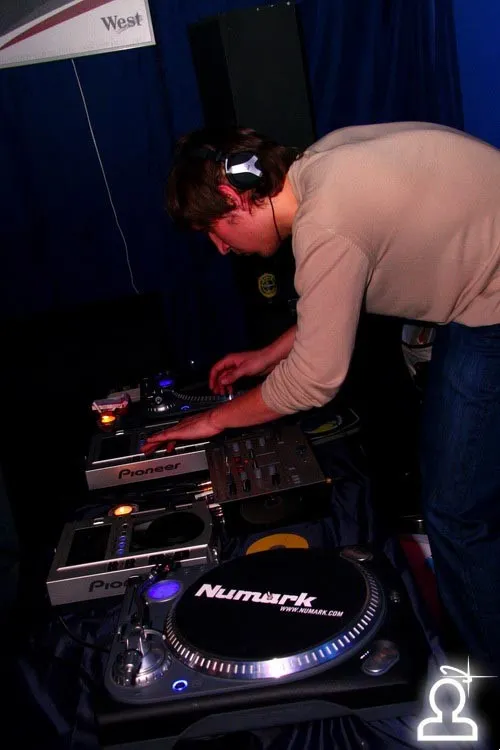 Dj ElbeBad