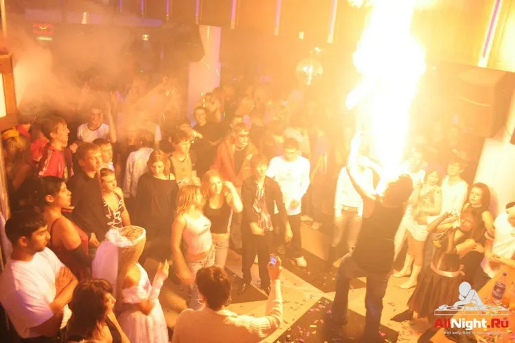 Halloween @ Base