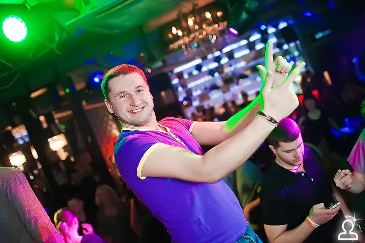 Танцы до утра