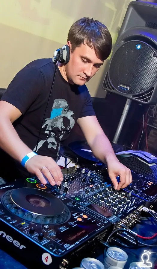 After Party Sunvibes - "Flash Back"