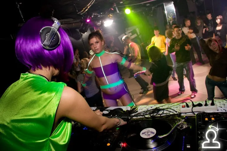 TECHNO FERMA / DJ Geralda