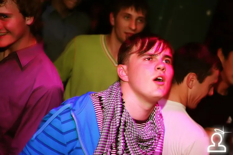 Dj Simon