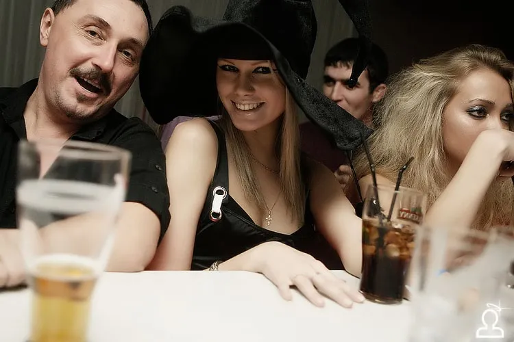 HALLOWEEN / ANOTHER NIGHT with DJ BIG WORLD (GER)
