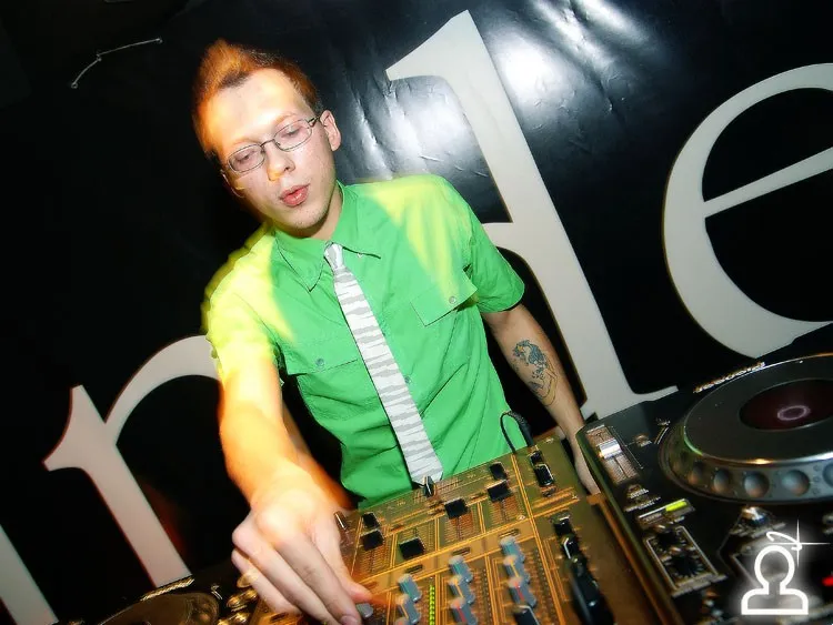 Dj Niki