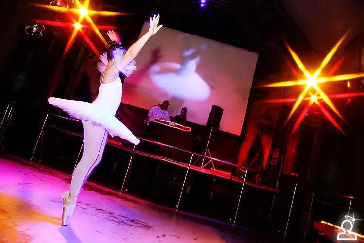 Dance Fabrique