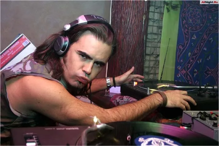 Dj Sergio Serrano (El Divino, IBIZA)