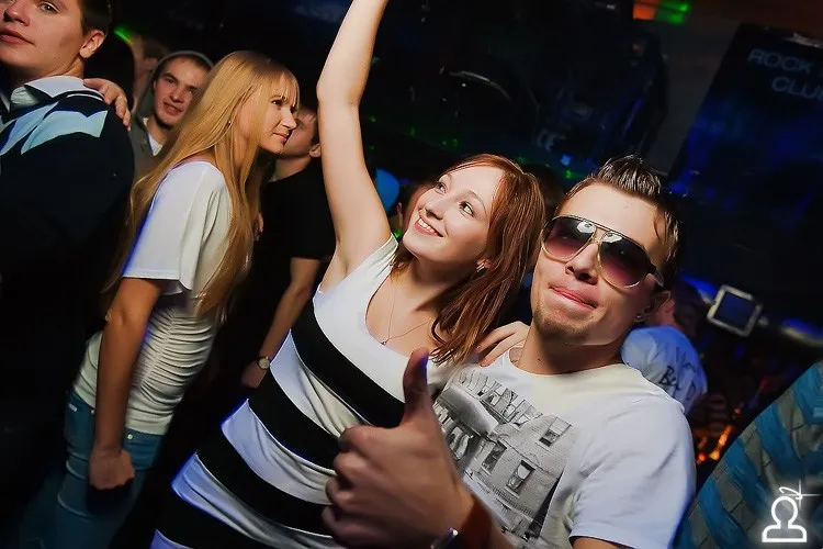 BEN DJ & MELANIE ESTELLA