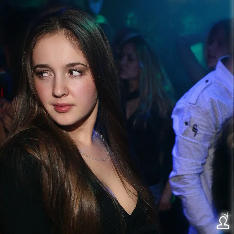 DJ NIKI