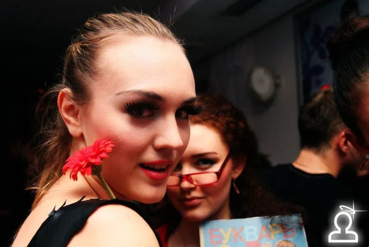 Miller Halloween / HOXTON WHORES