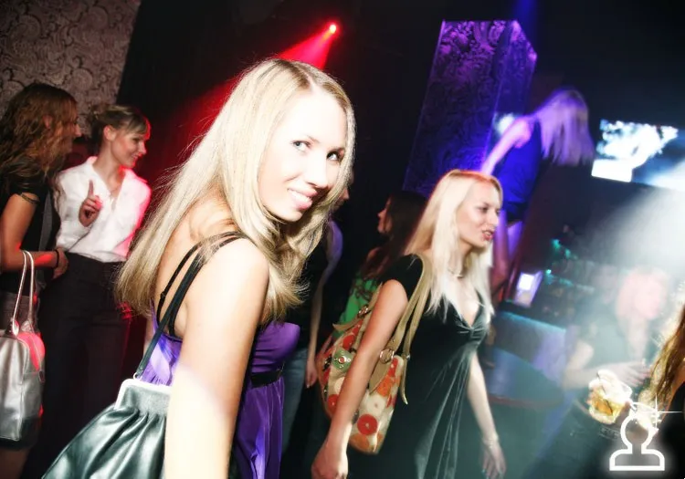 Инаугурация в резиденты Dj Perets