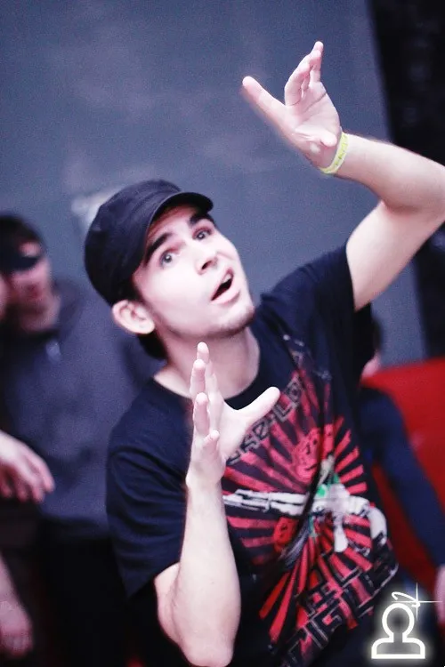 D&B ARENA / DJ BES