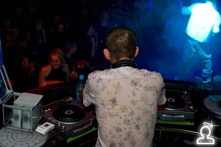 Dj Svarshik