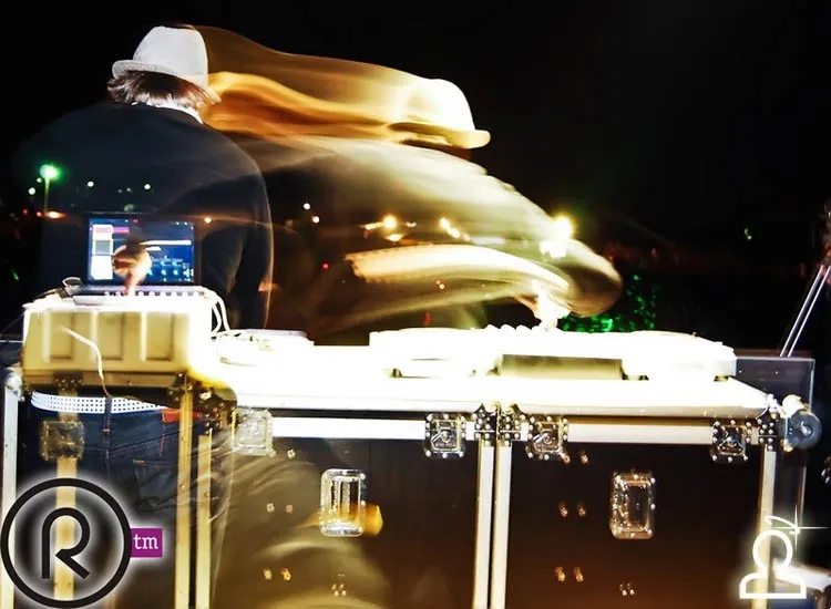 Electrobeach / The Game