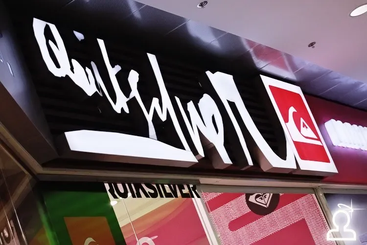 Snowboard Shop Tour