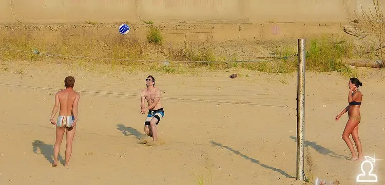 DOЖDЬ 3 года/ Beach party
