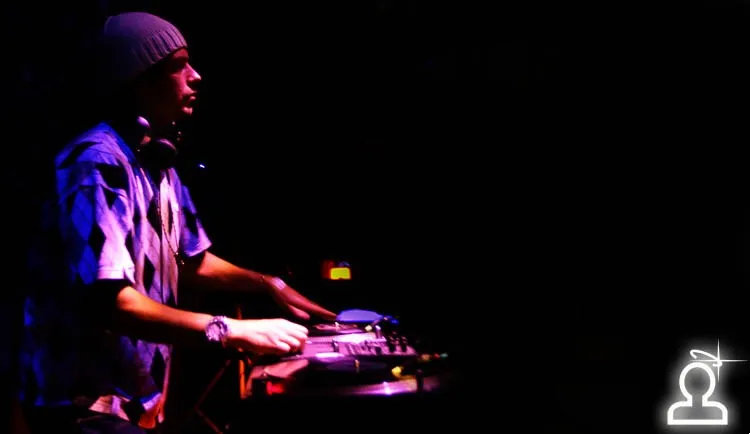 Dj Dlee