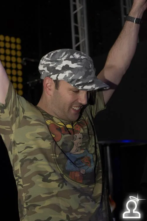 Global Deejays