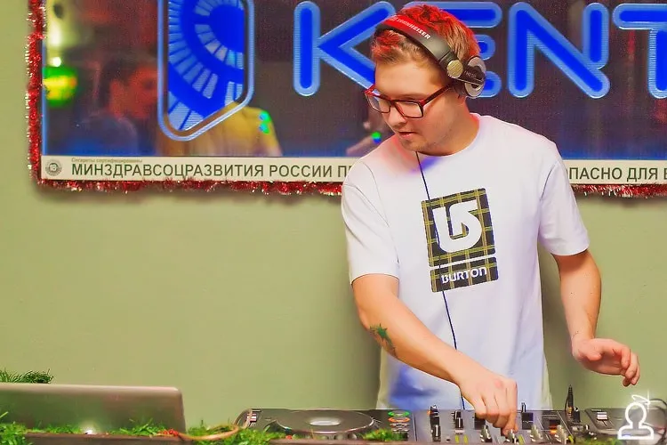 Алёша стаф