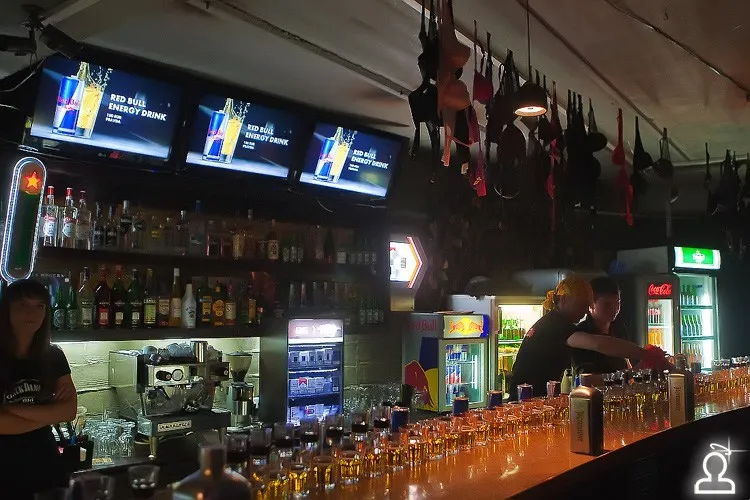 JagerBull Staff