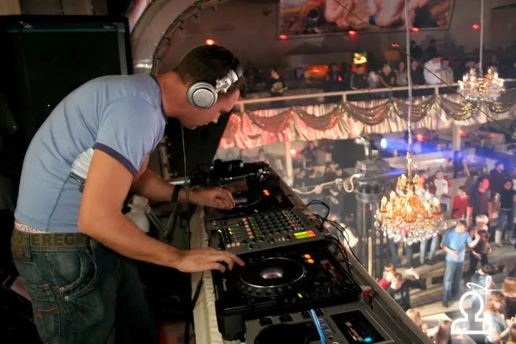 Amsterdam ft. DJ Prom (foto by VeRainy&Mike)