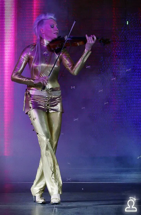 MEGA Fasion Tour