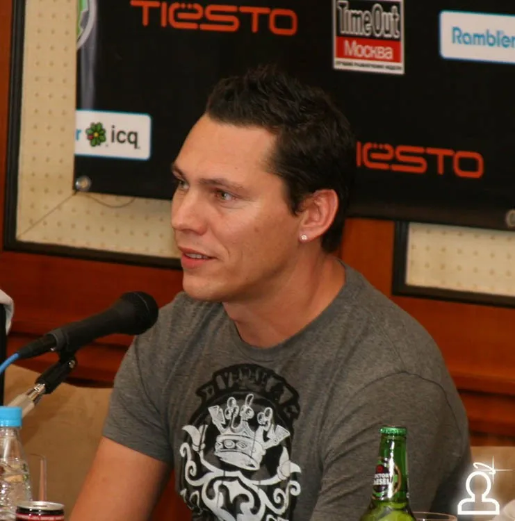 GLOBALCLUBBING Year: Ноябрь Tiesto
