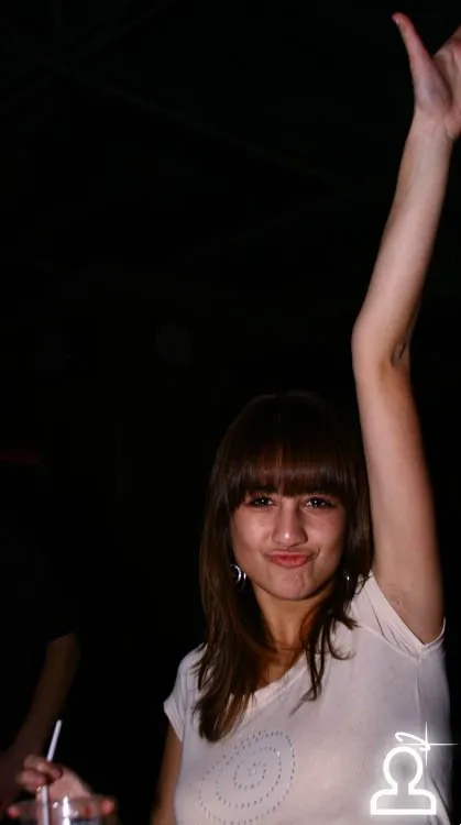 Under Pressure Live