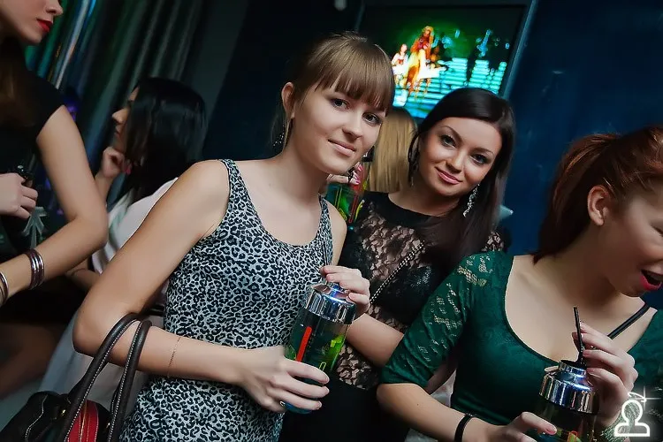 C днём рождения Рома Коршун